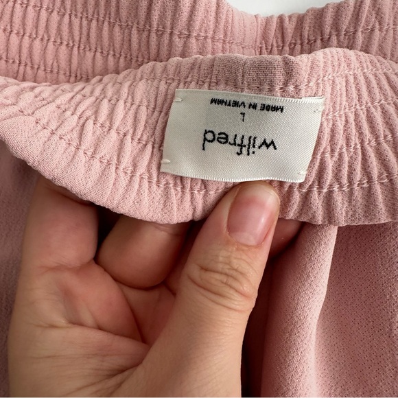 Aritzia Wilfred Gelato Shorts - Picture 3 of 4